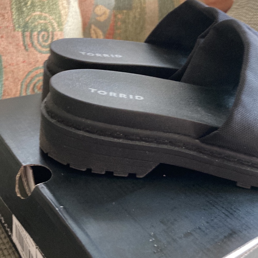 Torrid sandals - Picture 2 of 6